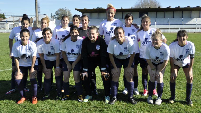 Un sábado solo con fútbol femenino, fue postergado todo lo referido a la URD