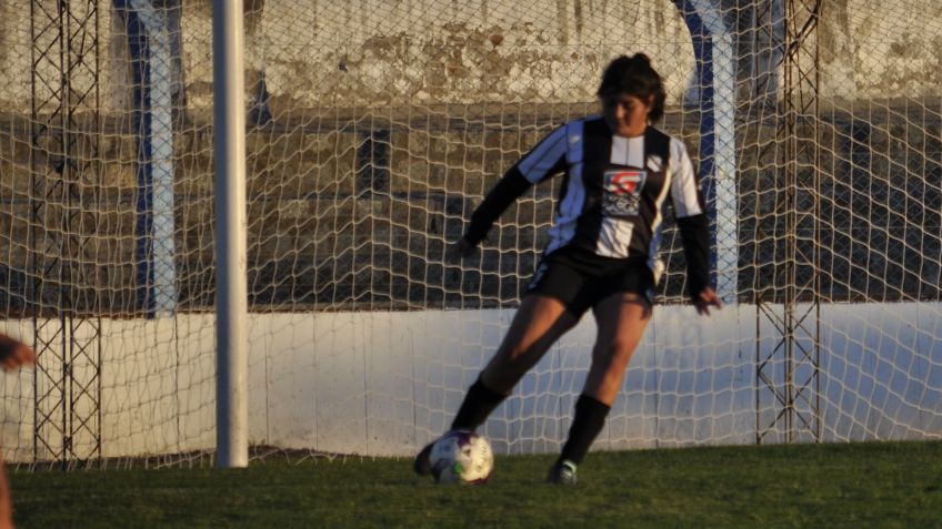 Un sábado solo con fútbol femenino, fue postergado todo lo referido a la URD