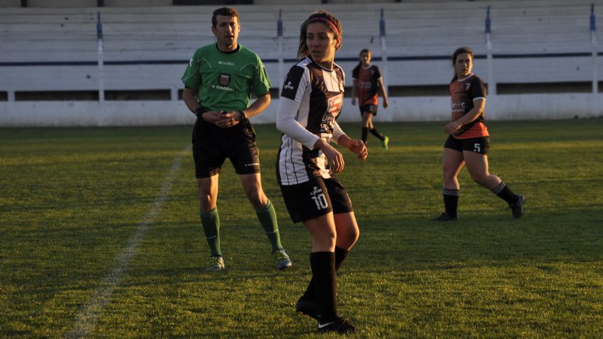 Un sábado solo con fútbol femenino, fue postergado todo lo referido a la URD