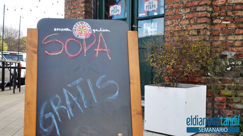 En El Firpo un plato de sopa no se le niega a nadie