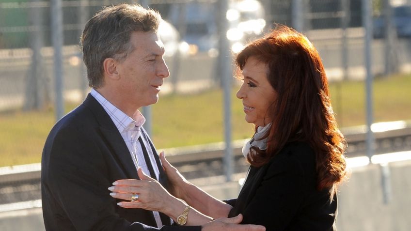 Por el mal humor por la economía crece la figura de Cristina y se acerca a Macri