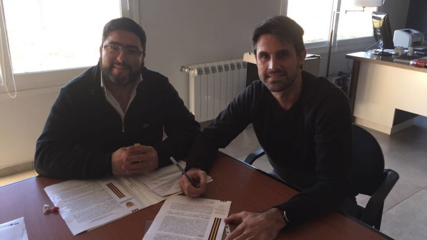 Pereyra puso la firma y arranca su ciclo en Santamarina