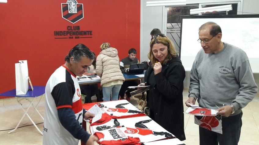 Independiente y el Cross Urbano "Los Fundadores" 