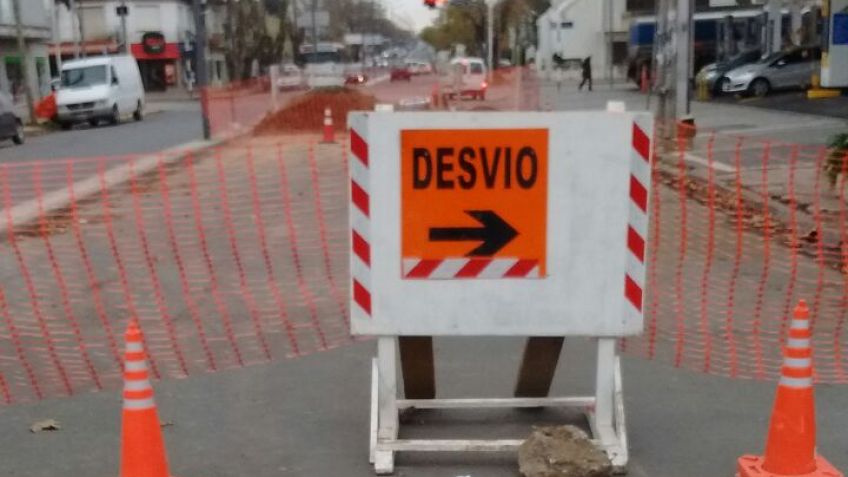 Avellaneda cortada y diez días de ausencia