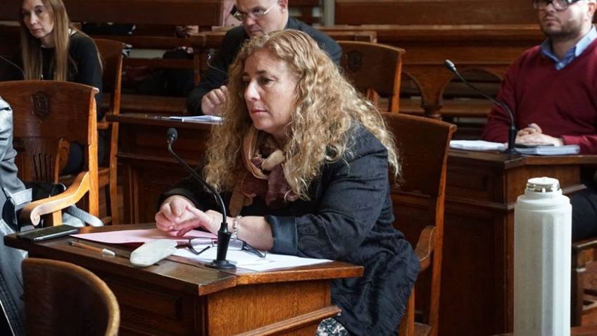 Ante tanto accidente, exigen que se cumpla la Ordenanza que establece la zona de estacionamiento de camiones y acoplados