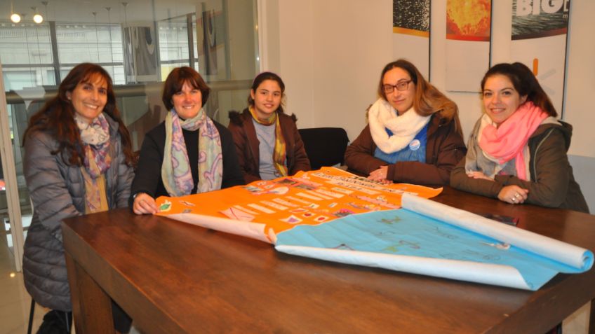 En Cerro Leones realizan un proyecto escolar para conseguir juegos en la plaza