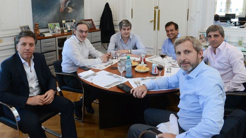 Revelan que el gobierno de Macri multiplicó los nombramientos en el Estado