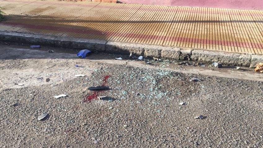 Motociclista perdió la vida tras colisionar con un auto estacionado
