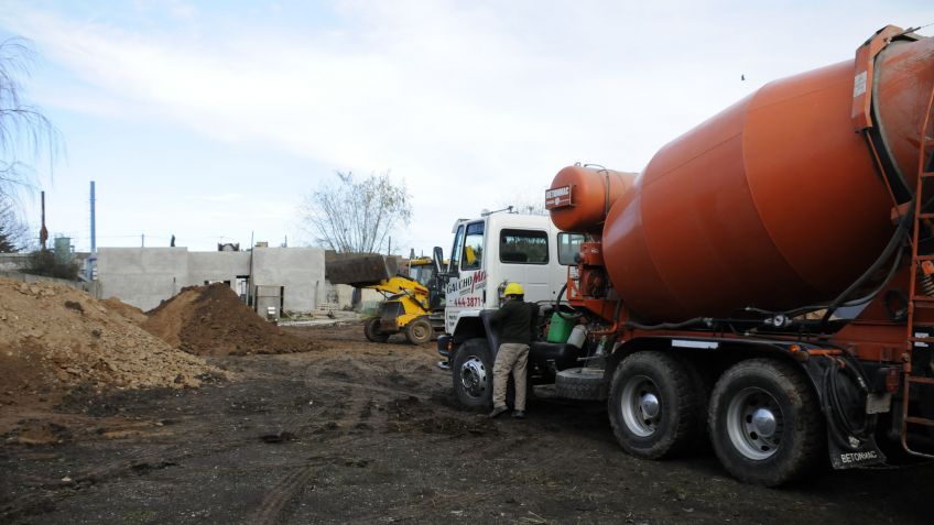 Avanza la construcción del complejo de piletas climatizadas en el CEF 42
