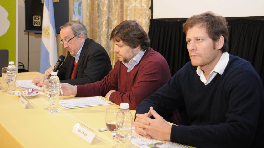 Lunghi participó de la apertura de la Mesa Ambiental