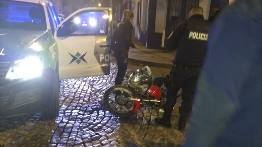 Un cordón detuvo el raid delictivo de dos motochorros