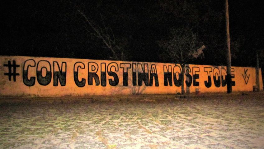 Aparecieron pintadas en apoyo a Cristina Fernández
