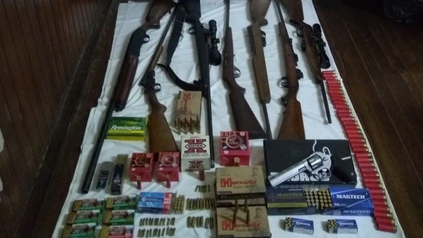 Persecución, amenazas y disparos: secuestran armas y municiones
