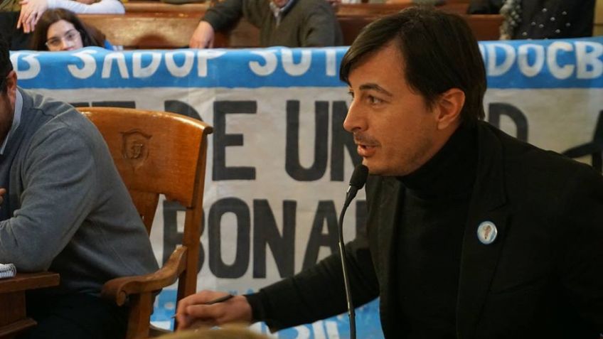 "La obra de pavimentación de calle De Libertador lleva 17 meses de atraso"
