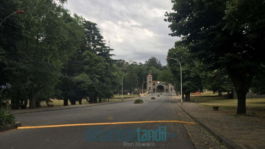 Le secuestraron las motos a dos efectivos de la Policía Local que corrían picadas en la diagonal del Parque