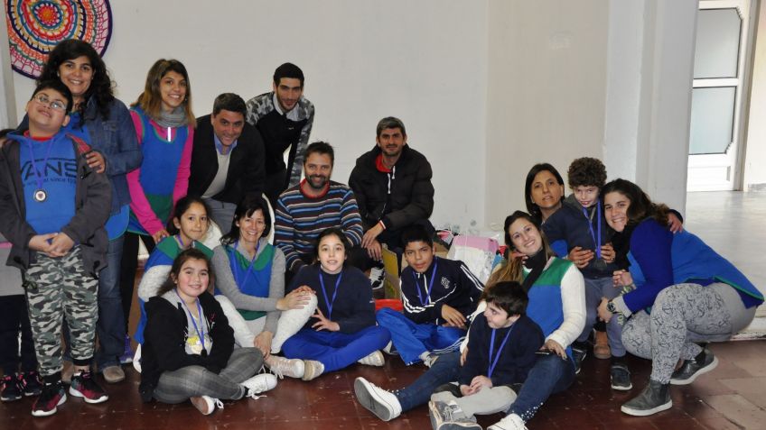 Los chicos de ATAD realizaron una actividad recreativa en Ferro