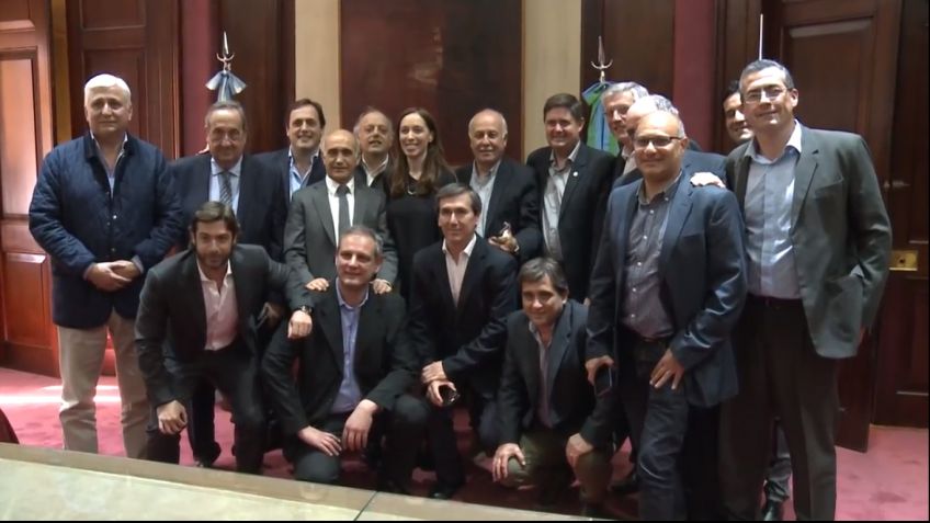 Lunghi y otros intendentes radicales fueron recibidos por Vidal