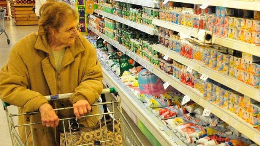 A los jubilados les alcanza para comer 15 días al mes