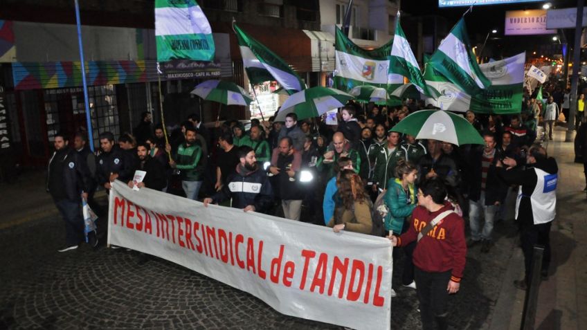 Más de 3000 personas marcharon en contra del gobierno de Macri
