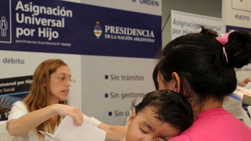 Oficializan refuerzo de $1200 por única vez en la Asignación Universal por Hijo