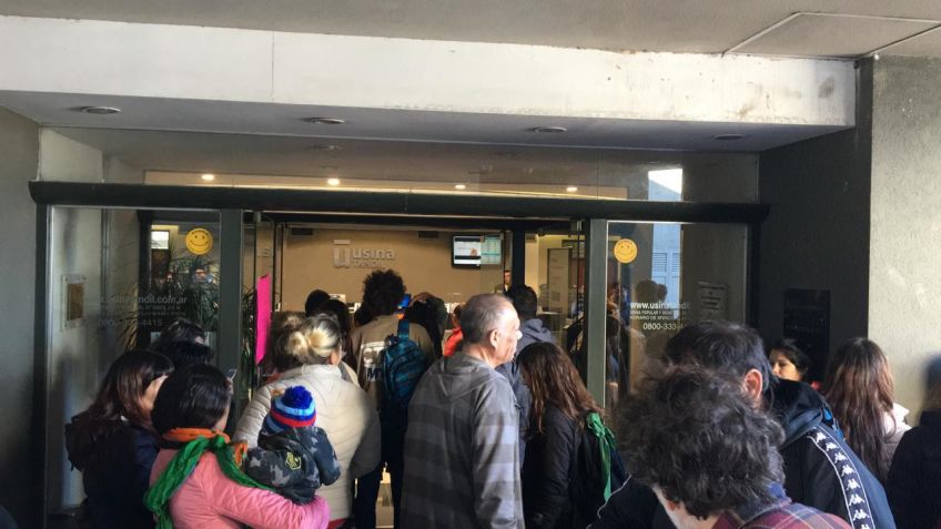 Se manifestaron en la Usina contra los cortes de luz y los tarifazos 