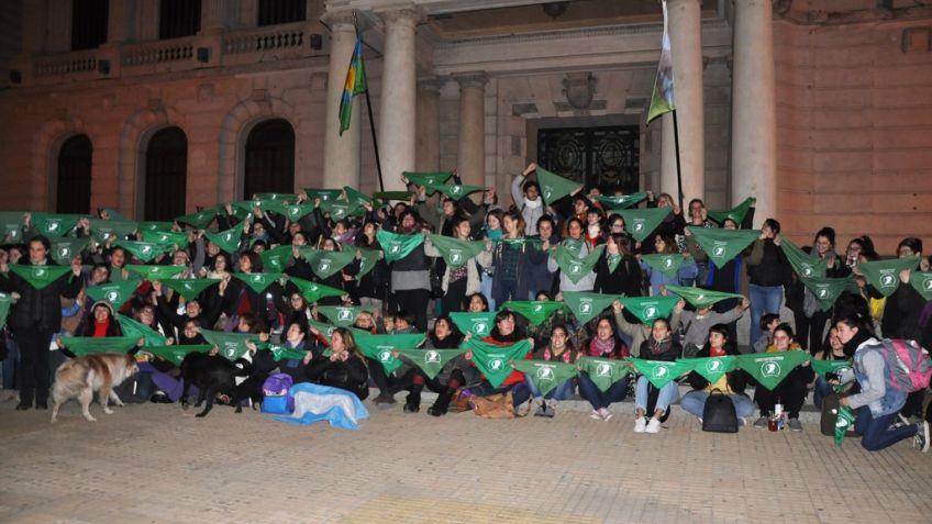 "A la clandestinidad no volvemos nunca más"