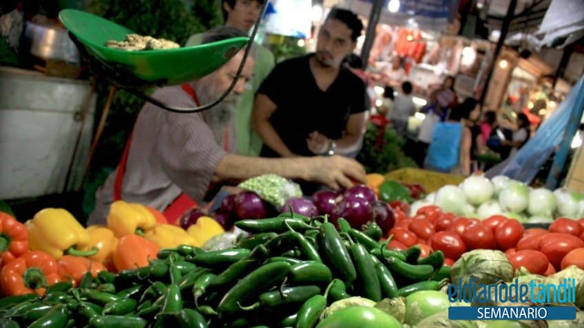 En frutas y verduras se dan saltos muy por encima de la inflación, pero son alimentos influidos por la estacionalidad y por eventualidades como heladas, sequías o lluvias extremas.   