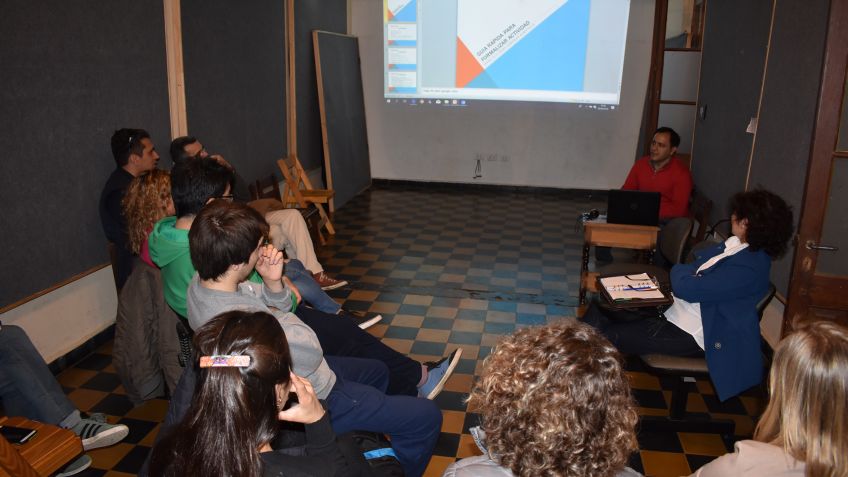Emprendedores culturales se interiorizaron sobre la formalización del sector