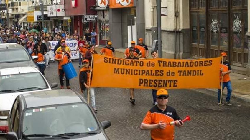 Para los municipales, el Ejecutivo "apostó al desgaste de la medida sindical"