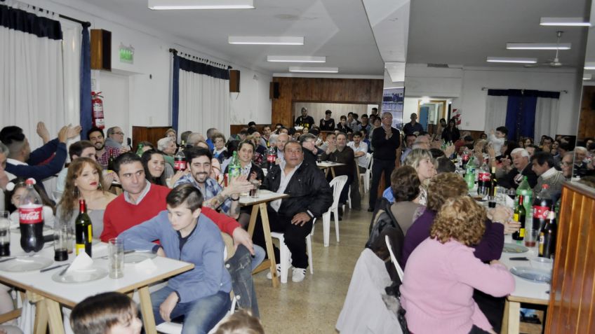 fiesta del Club Gimnasia en su cumpleaños 84