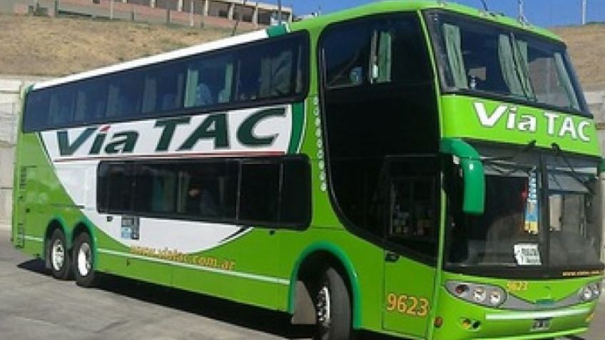 Choferes de Vía TAC aclararon que no llevaron a la chica trans por no tener documentación