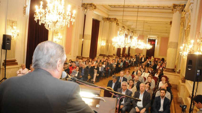 Lunghi destacó "la labor de los empleados Municipales en el crecimiento de Tandil"