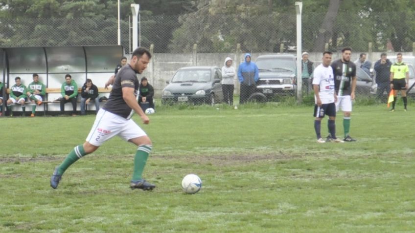 Contundente victoria de Grupo Universitario sobre Excursionistas por 5 a 1