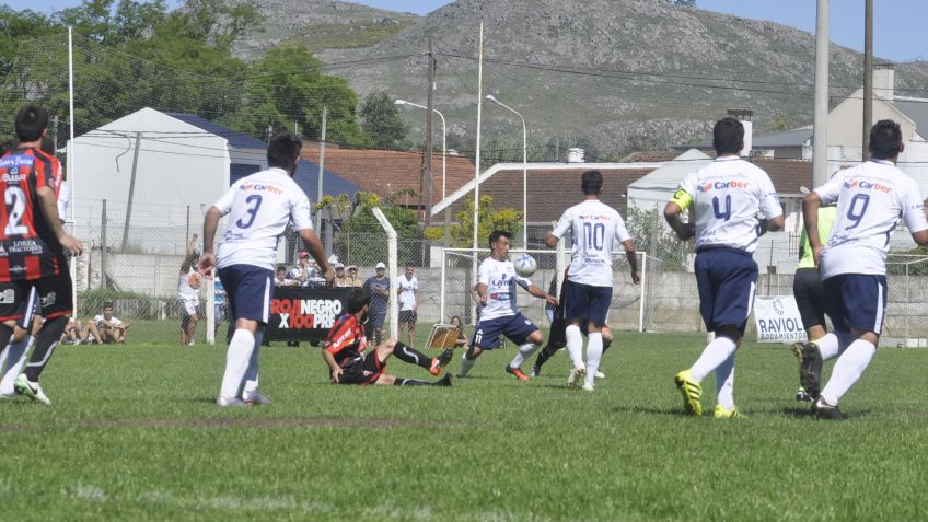 Grupo universitario se quedó con el clausura: derrotó por 2 a 0 a Independiente