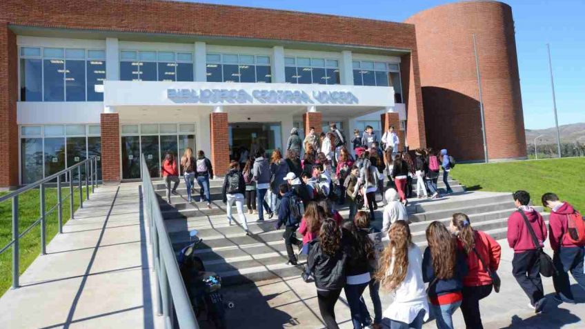 UNICEN inscribe a carreras en sedes de Olavarría, Azul, Tandil y Quequén