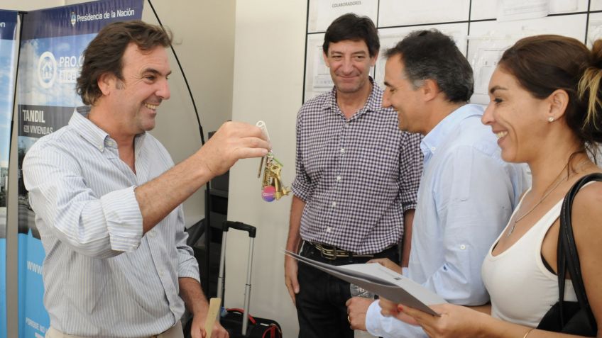 Se entregaron 28 casas del Desarrollo Urbanístico Procrear