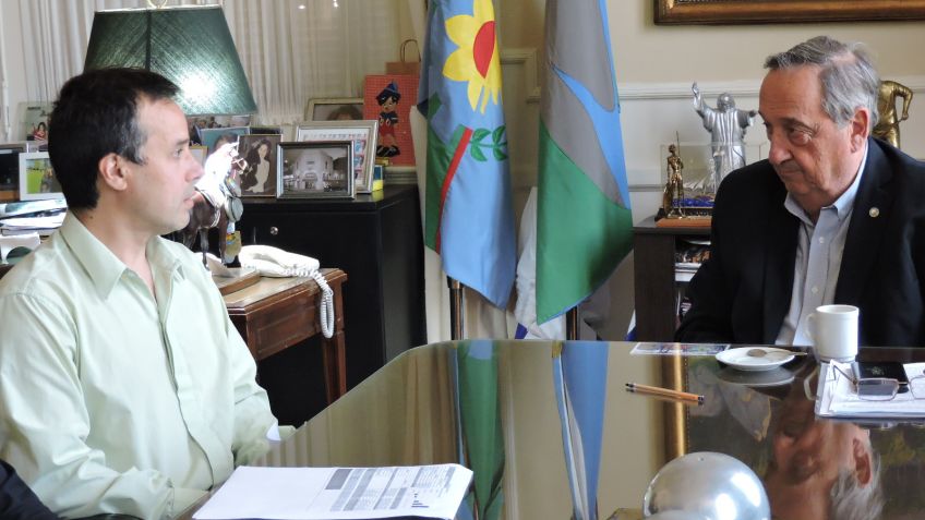 Lunghi recibió a un emprendedor tandilense distinguido por el gobierno nacional 