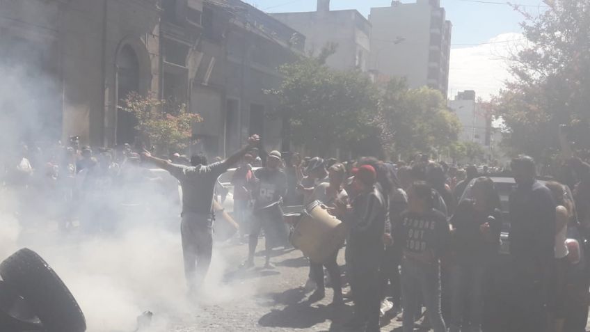 Integrantes de la 1º de octubre detenidos tras nuevo bloqueo a Secretaría de Trabajo