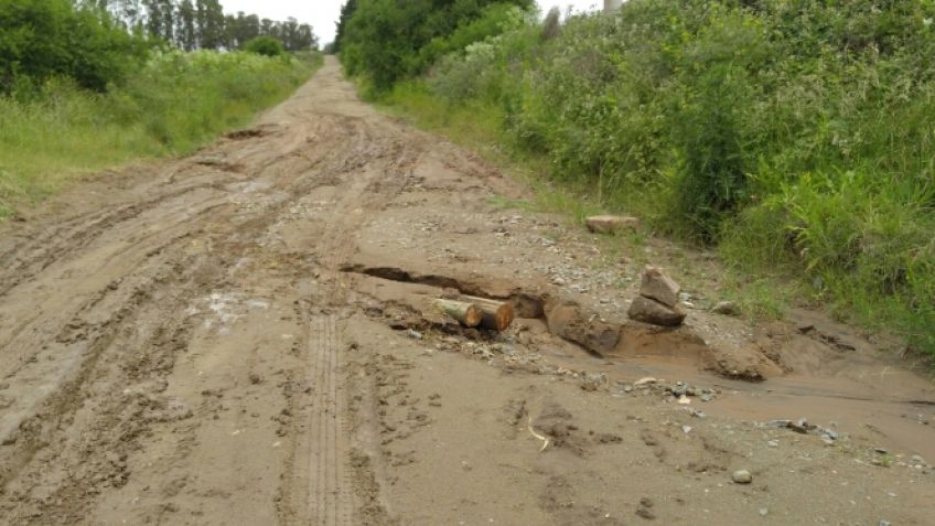 Quejas por el estado del acceso al Valle del Picapedrero