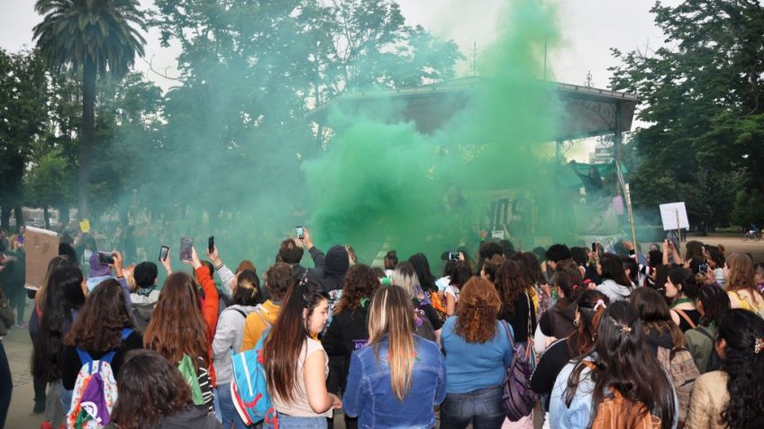 "¡Vivas, libres, desendeudadas y no disciplinadas nos queremos!"