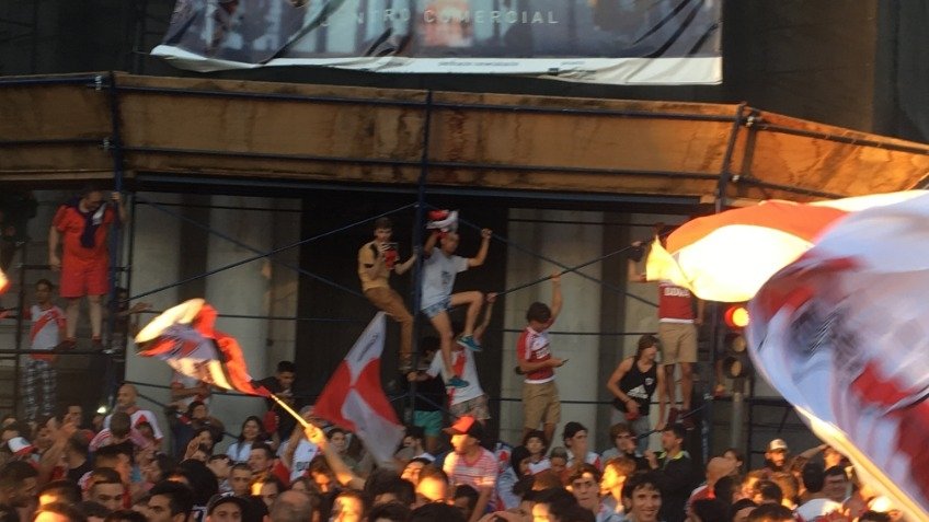 Los riverplatenses de Tandil también festejaron la Copa Libertadores