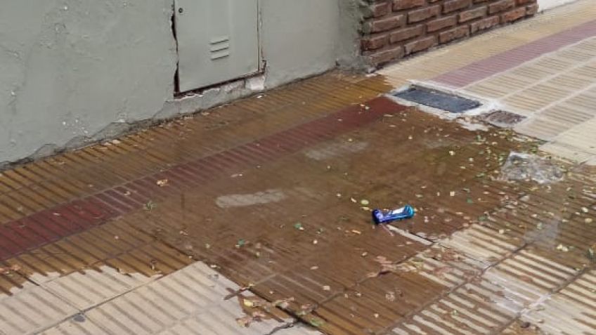Reclaman por perdida de agua en Sarmiento y 14 de Julio