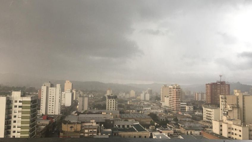 El SMN emitió un alerta por "tormentas fuertes"