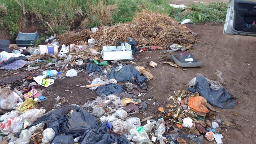 La limpieza duró poco: volvieron a llenar de basura Circunvalación y Cuba