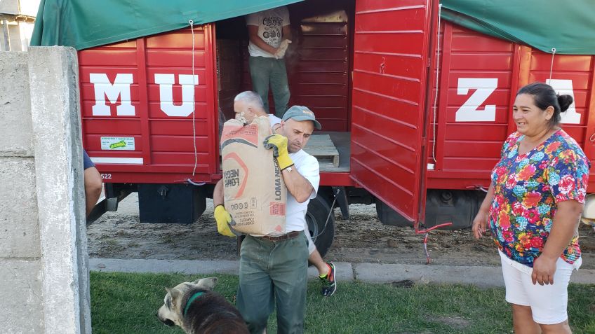 Restablecen materiales a familias damnificadas por incendios