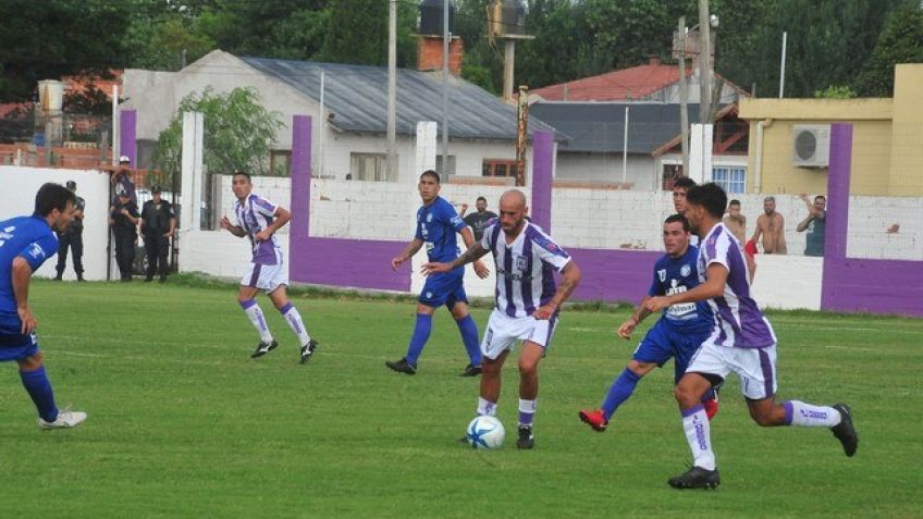 Màs de Grupo Universitario y su debut con derrota por 2 a 1