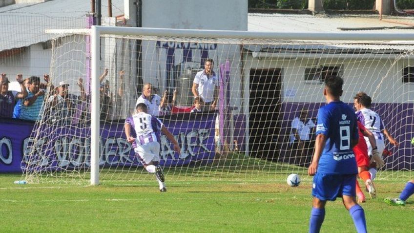 Màs de Grupo Universitario y su debut con derrota por 2 a 1