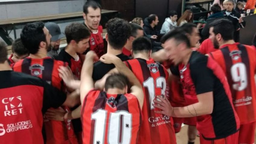 Independiente ganó en Junín y se aseguró el primer lugar en la Zona