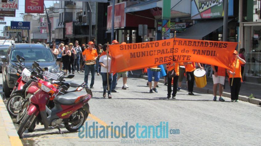 El Municipio estudia realizar una primera oferta para el aumento a los municipales