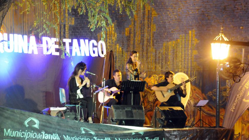 Este domingo se realizará una nueva edición de La Esquina del Tango
